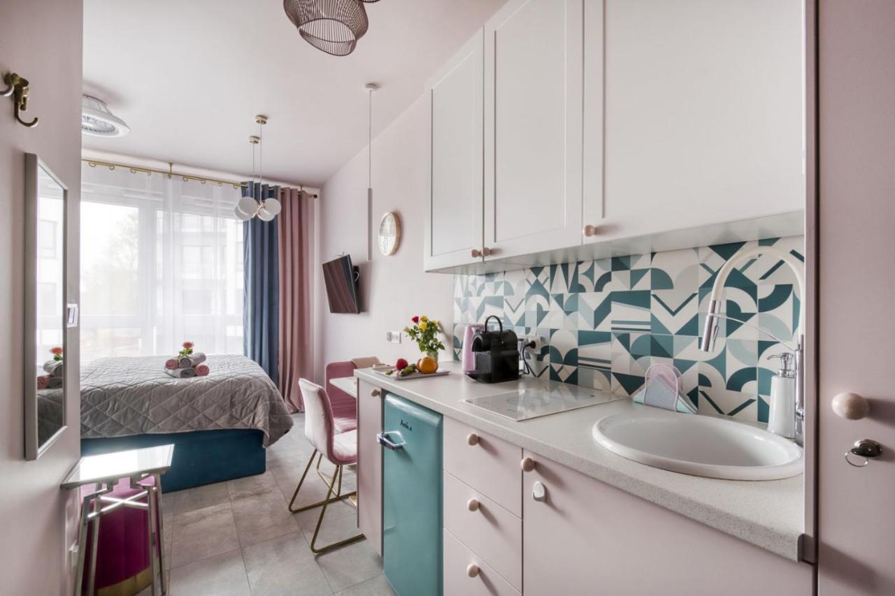 Apartamenty Metropark Krzemieniecka-Lux Varsóvia Exterior foto