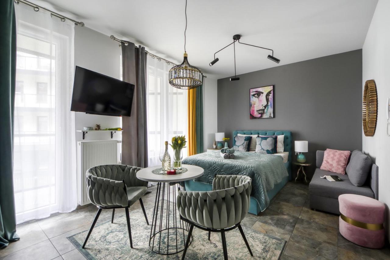Apartamenty Metropark Krzemieniecka-Lux Varsóvia Exterior foto
